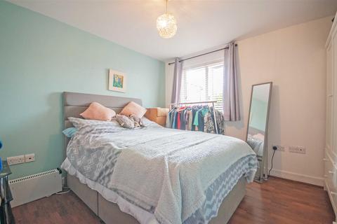 5 Chiltern Close, Chelmsford, CM1 2GJ