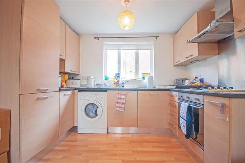 5 Chiltern Close, Chelmsford, CM1 2GJ