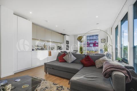 2 bedroom flat for sale, Grove Street, Deptford Landings, Deptford, London, SE8
