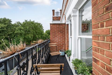 3 bedroom flat for sale, Wolverton Mansions, Uxbridge Road, Ealing W5