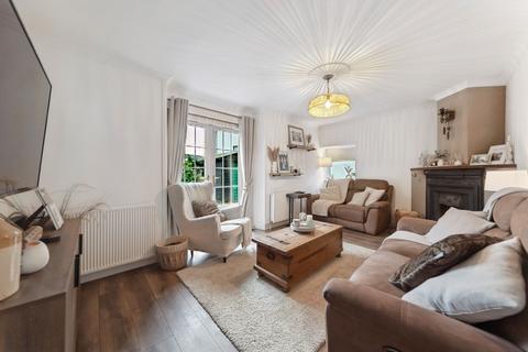 4 bedroom cottage for sale, Fairview Cottage, Balloch, G83 8ER
