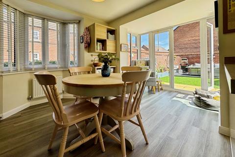 4 bedroom detached house for sale, Dudley Grove, Telford TF4