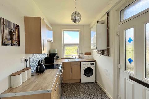 3 North View, Holywell Green, Halifax, HX4 9AT