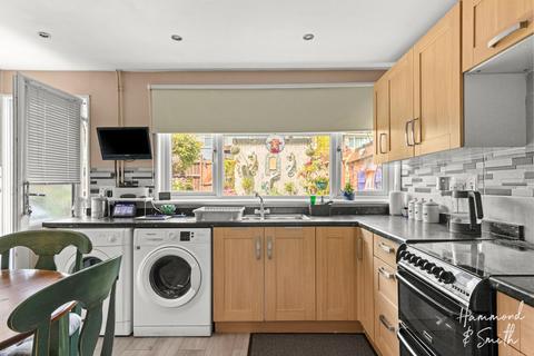 3 Lancaster Road, North Weald, Epping, CM16 6JA