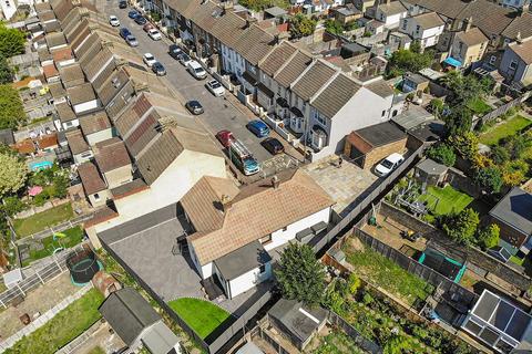 undefined, Jeyes Road, Gillingham