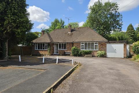 2 bedroom detached bungalow for sale, Cambridge Avenue, Solihull