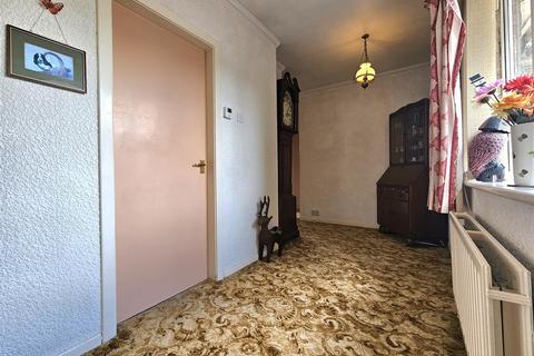 2 bedroom detached bungalow for sale, Cambridge Avenue, Solihull