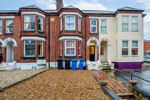 3 bedroom apartment to rent, Unthank Road, Norwich