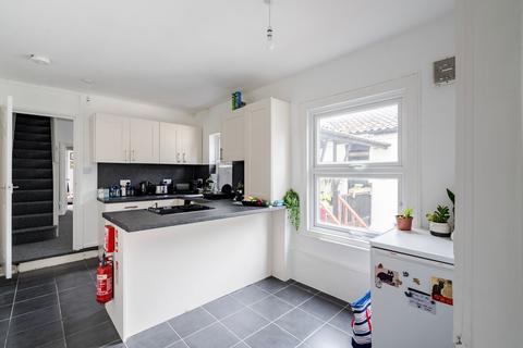 3 bedroom apartment to rent, Unthank Road, Norwich