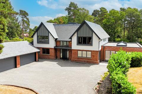 5 bedroom detached house for sale, Avon Avenue, Ringwood, St Ives, BH24