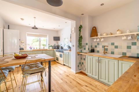 53 High Road, Needham, Harleston, IP20 9LB