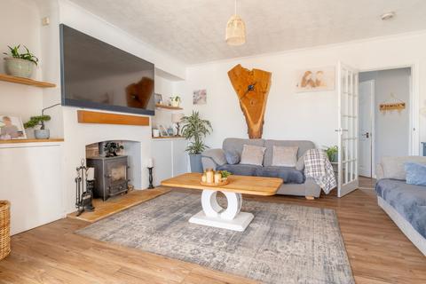 53 High Road, Needham, Harleston, IP20 9LB