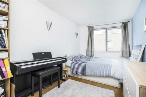 undefined, Plumbers Row, London E1