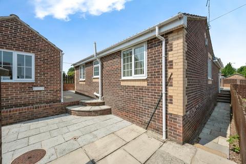 2 bedroom detached bungalow for sale, Barnsley Road, Rotherham S63