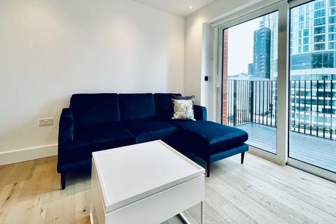 1 bedroom apartment to rent, Exchange Gardens, London SW8