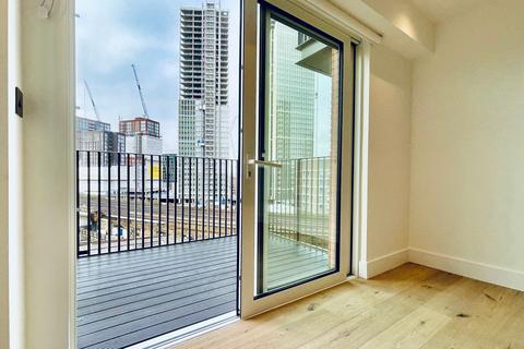 1 bedroom apartment to rent, Exchange Gardens, London SW8