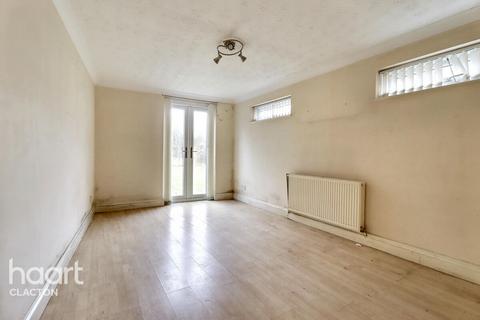 3 bedroom semi-detached house for sale, Station Road, CLACTON-ON-SEA