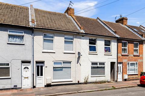 26 Mead Road, Folkestone, CT19 5QY