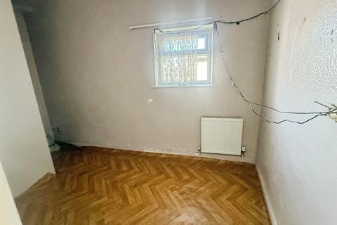 57 Aintree Road, Blackpool, FY4 3BD