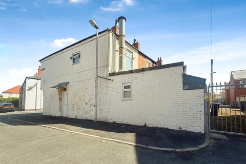57 Aintree Road, Blackpool, FY4 3BD