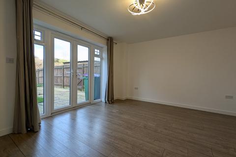 3 bedroom end of terrace house to rent, Westbrook Drive, Folkestone, Kent, CT20
