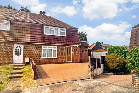 12 Aveling Close, Hoo, Rochester, ME3 9BZ