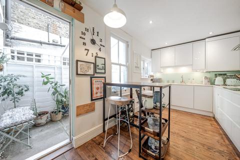 20 Amies Street, London, SW11 2JN