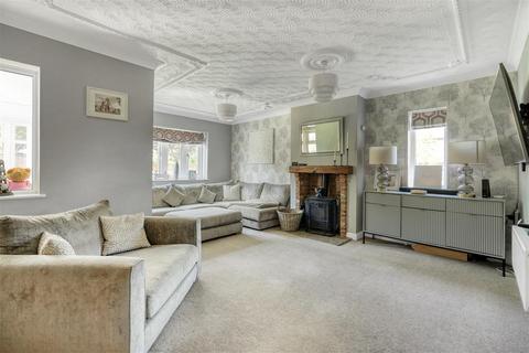 3 bedroom detached house for sale, Oak Tree Close, Middleton St. George, Darlington