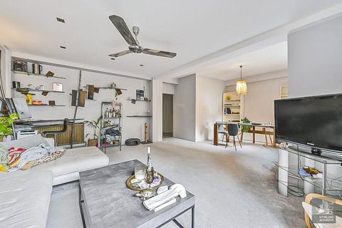 2 bedroom apartment to rent, Southampton Row, London, WC1B