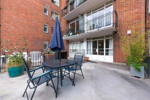 2 bedroom apartment to rent, Southampton Row, London, WC1B