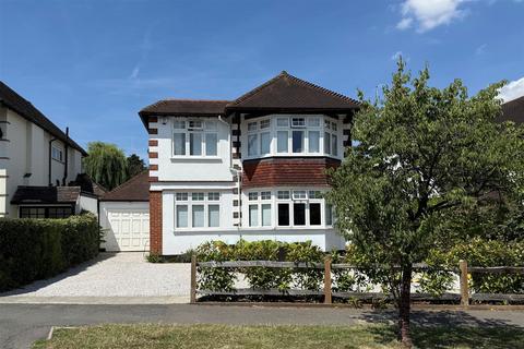 4 bedroom detached house for sale, West Hill Avenue, Epsom