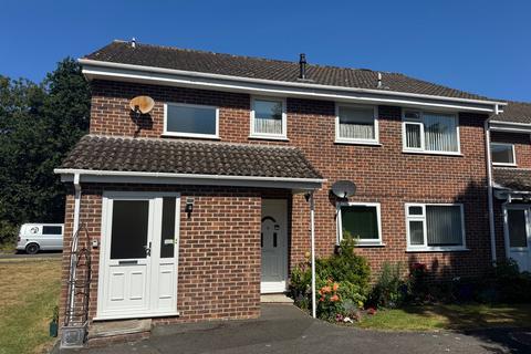 2 bedroom flat for sale, Kingsfield, Ringwood BH24