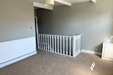 2 bedroom maisonette for sale, Cheltenham Road, London, SE15