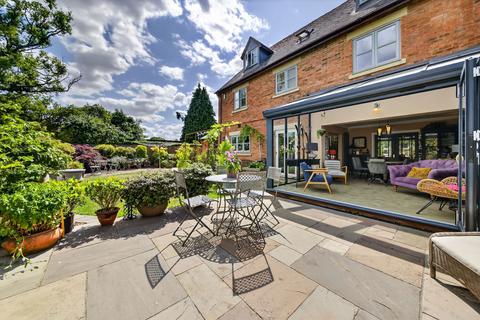 23 Pytchley Road, Kettering, NN15 6NE