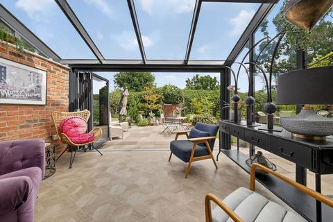 23 Pytchley Road, Kettering, NN15 6NE