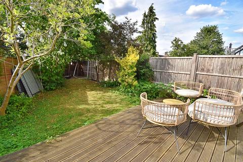 undefined, Forest Drive, Woodford Green, Essex. IG8 9NG
