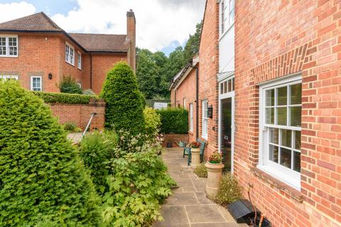 2 bedroom retirement property for sale, Whiteley Village, Walton On Thames KT12
