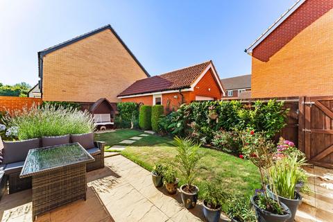 4 bedroom detached house for sale, Swallow Drive, Wymondham