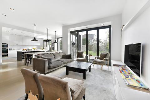 4 bedroom semi-detached house to rent, Nightingale Lane, London, SW12