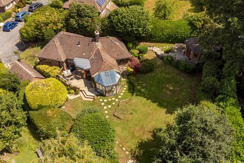 29 Park Crescent, Forest Row, RH18 5ED