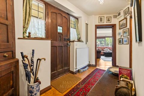 29 Park Crescent, Forest Row, RH18 5ED