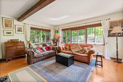 29 Park Crescent, Forest Row, RH18 5ED