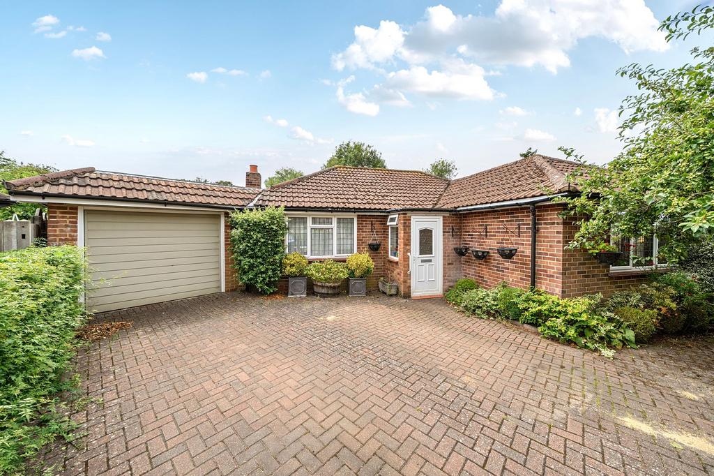 House exterior, off-street parking, driveway