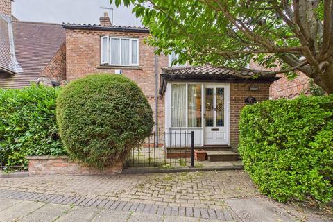 3 bedroom link detached house for sale, York Road, Beverley, HU17 8DN