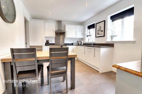 3 bedroom end of terrace house for sale, Kyrle Close, Telford
