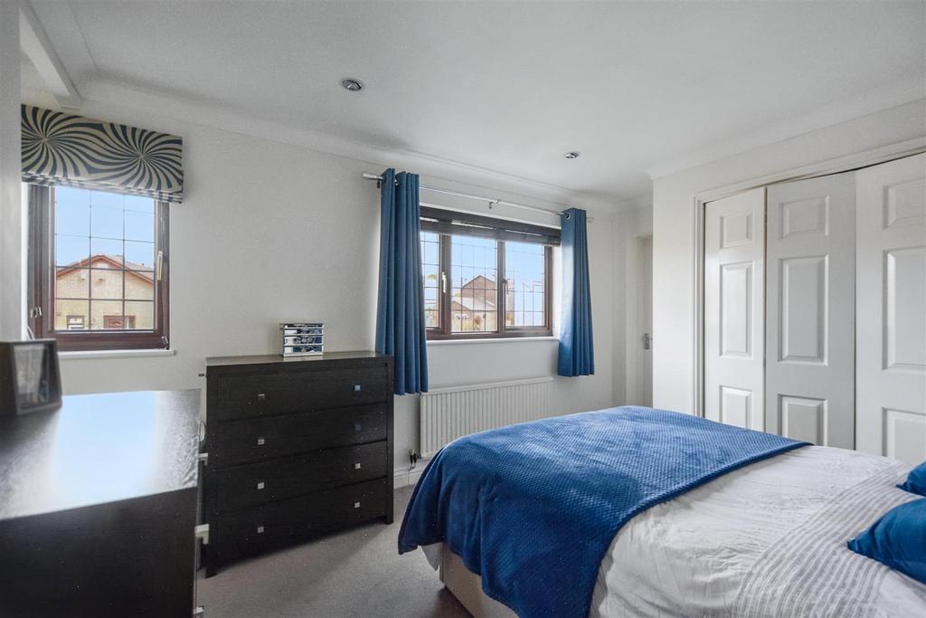 Bedroom 1 1.jpeg