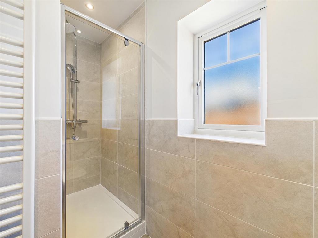 CAM01713 G0-PR0095-STILL015.jpg