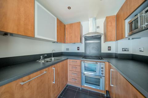 1 bedroom flat for sale, Royal Quarter, Seven Kings Way, Kingston Upon Thames, Greater London, KT2