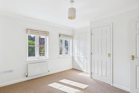 2 bedroom end of terrace house for sale, Kendall Close, Bury St. Edmunds, Suffolk
