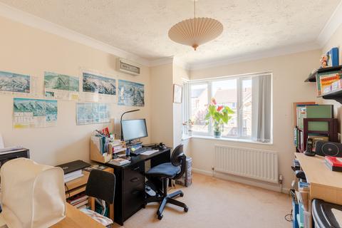 63 Simmonds View, Stoke Gifford, Bristol, BS34 8HQ